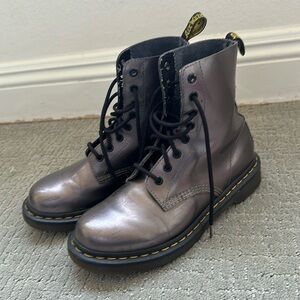 Dr. Martens Pascal Boots US 8, UK 6, EU 39